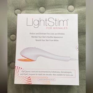 Lightstim For Wrinkles FDA Cleared in like new condition